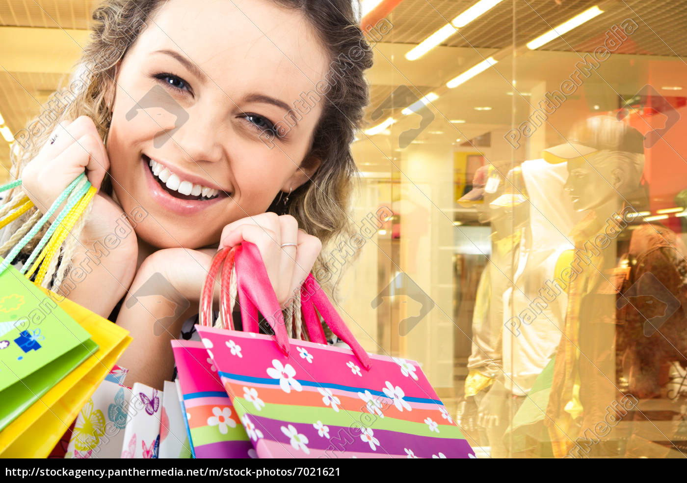 Jeg vil i dag tale om noget, der hedder en kundetilfredsundersøgelse. Jeg vil fortælle, hvad det er, samt hvordan det gøres